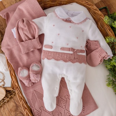  Saída de maternidade Martina Off e rose